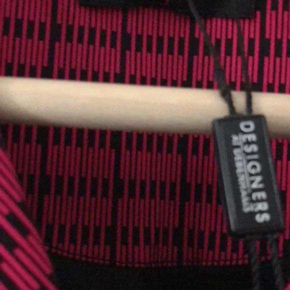 Dress - Picture 2 of 5